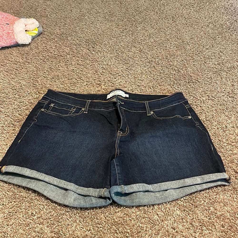 TORRID denim shorts dark wash